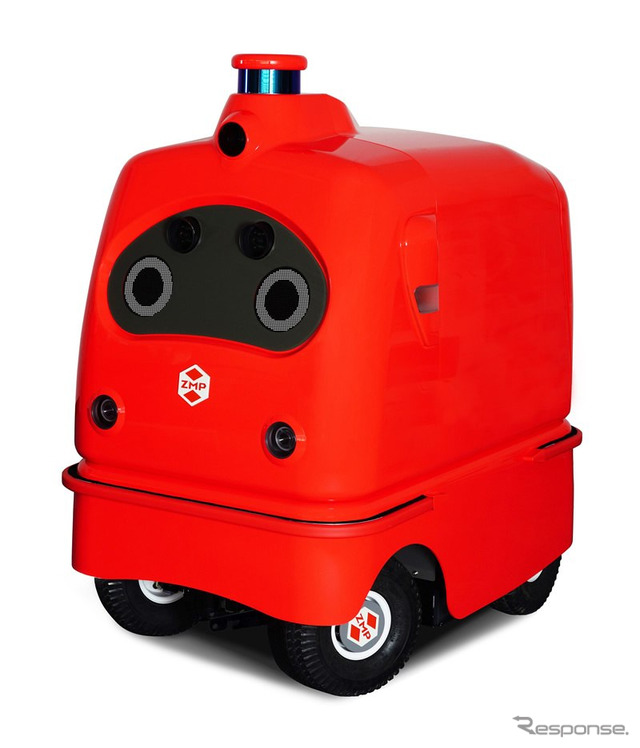 宅配ロボット CarriRo Delivery（量産前モデル）