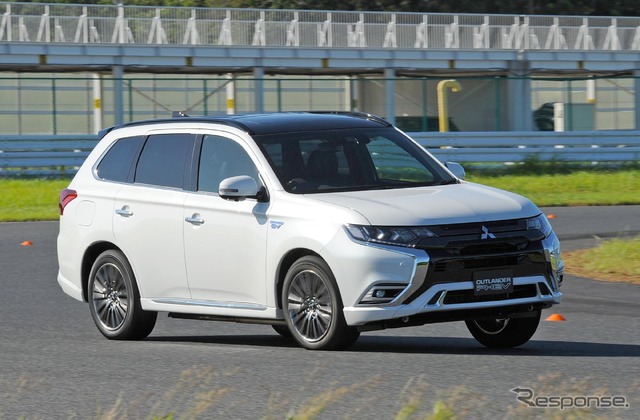 三菱 アウトランダーPHEV 改良新型(2019年モデル)