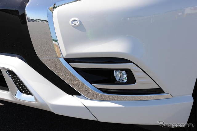 三菱 アウトランダーPHEV 改良新型(2019年モデル)