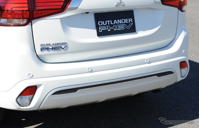 三菱 アウトランダーPHEV 改良新型(2019年モデル)