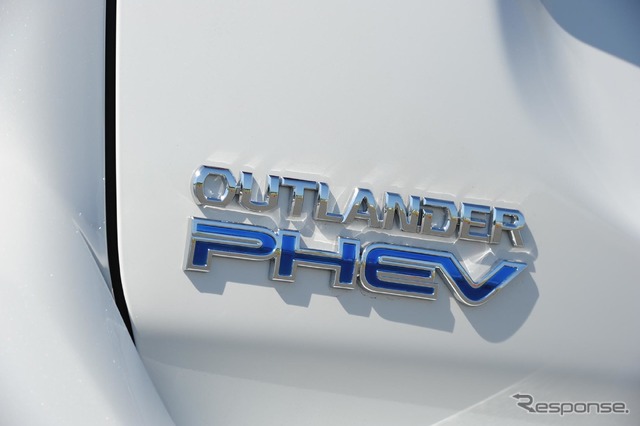 三菱 アウトランダーPHEV 改良新型(2019年モデル)