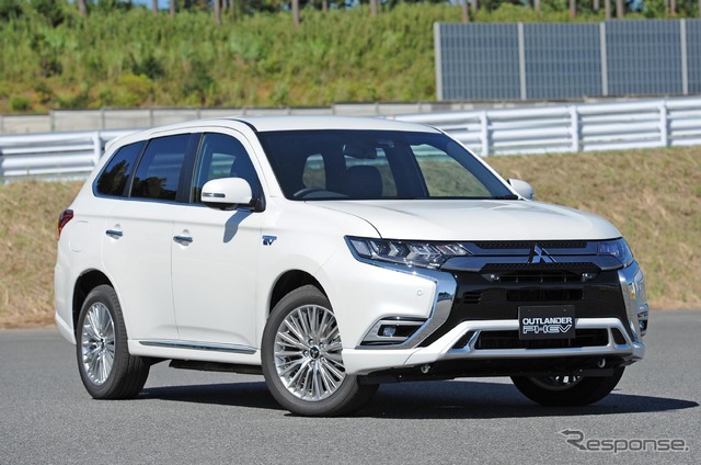 三菱 アウトランダーPHEV 改良新型(2019年モデル)