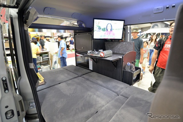 リンエイプロダクト、マイクロバカンチェス ひとりのくるま旅(東京キャンピングカーショー2018)