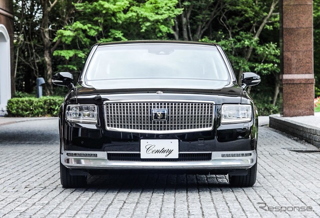 トヨタ センチュリー 新型(ボディカラー:「神威」、内装:ウールファブリック「瑞響」)