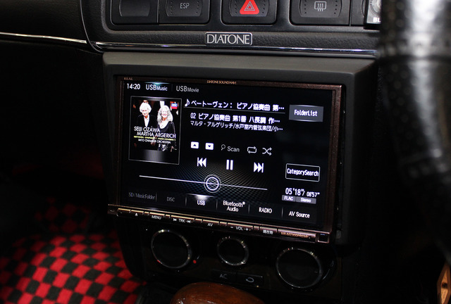 VW・ゴルフ4(オーナー:庵原誠一郎さん) by カーオーディオクラブ。