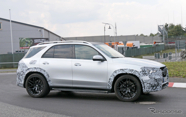 メルセデスAMG GLE53 スクープ写真