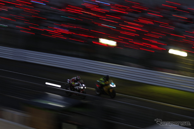 鈴鹿8耐（7月29日、YAMAHA FACTORY RACING TEAM）