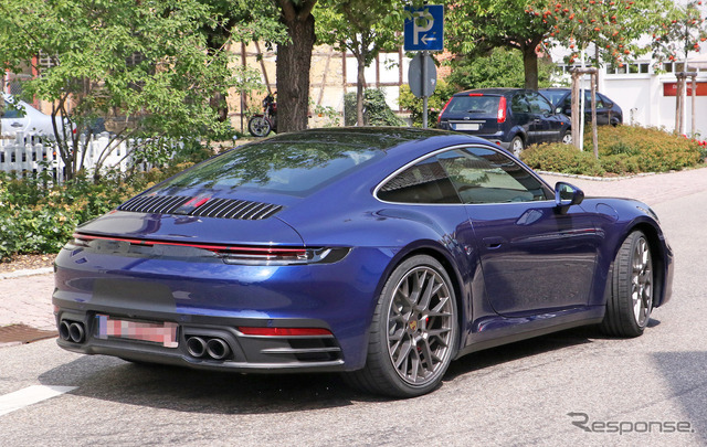 ポルシェ 911 新型(992型)フルヌードスクープ写真