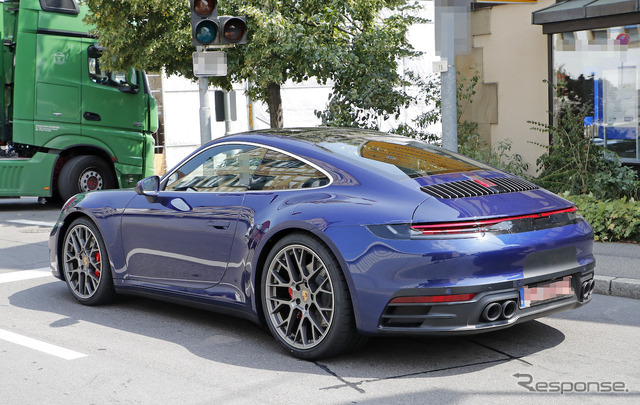 ポルシェ 911 新型(992型)フルヌードスクープ写真