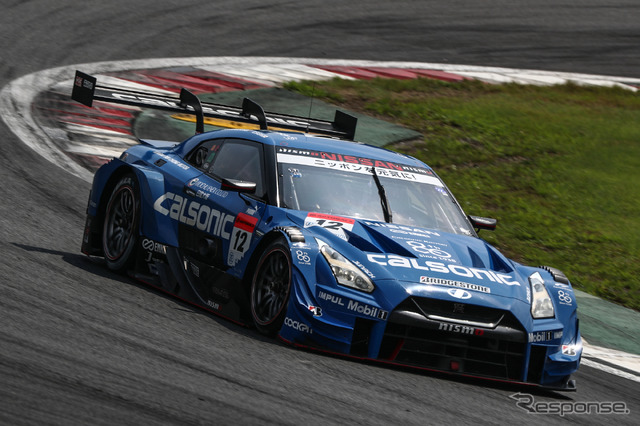GT500クラス予選5位の#12 GT-R。