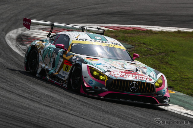 GT300クラス予選4位の#0 メルセデスAMG。