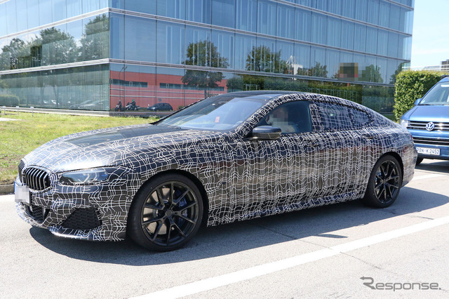 BWM 8シリーズグランクーペ(M8グランクーペ)スクープ写真