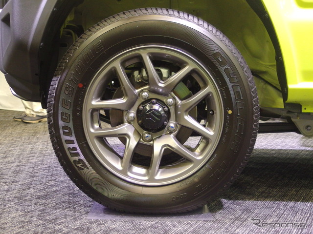 スズキ・ジムニー新型に新車装着されたブリヂストンDUELER H/T684 II