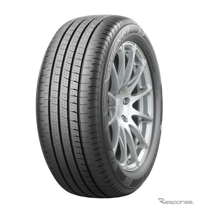 トヨタ・センチュリー新型に新車装着されたブリヂストンREGNO GR001。ホイールは新型センチュリー装着品とは異なる。