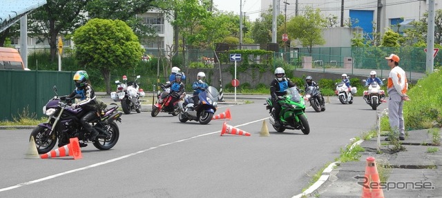 講習会（イメージ）