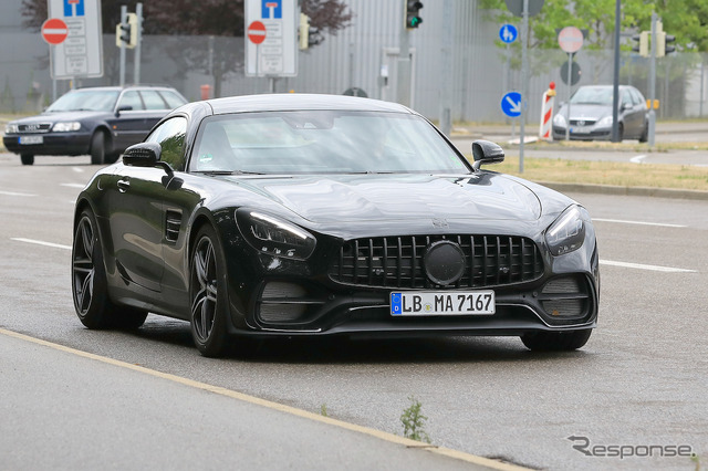 メルセデス AMG GT 改良新型スクープ写真