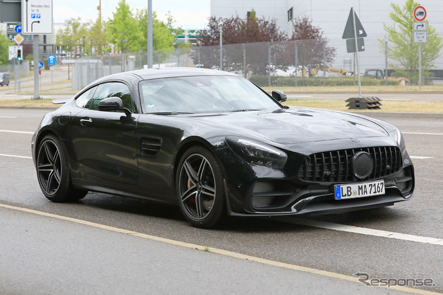 メルセデス AMG GT 改良新型スクープ写真