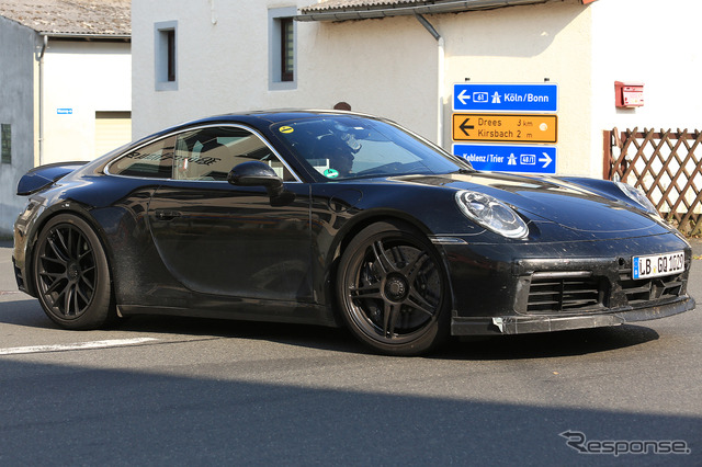 ポルシェ 911 GTS 次期型スクープ写真