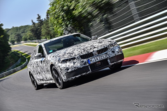 BMW 3シリーズ セダン 新型の開発プロトタイプ車