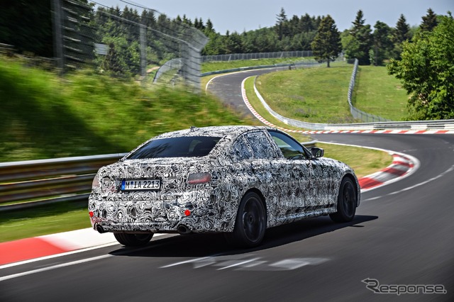 BMW 3シリーズ セダン 新型の開発プロトタイプ車