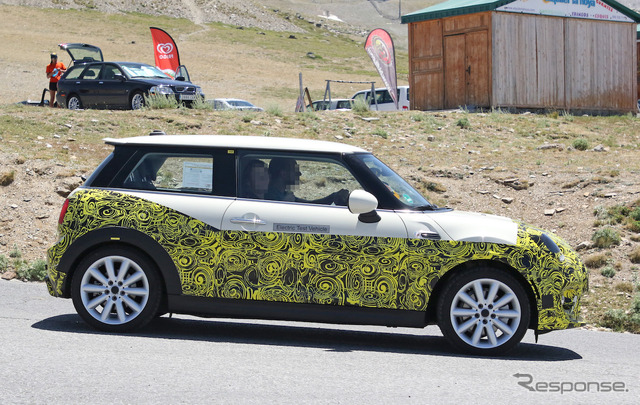 MINI EV スクープ写真