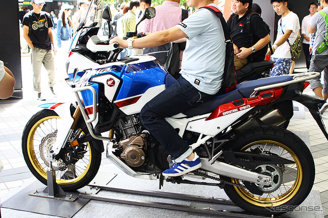 バイクの日 スマイル・オン 2018(東京・秋葉原、8月19日)