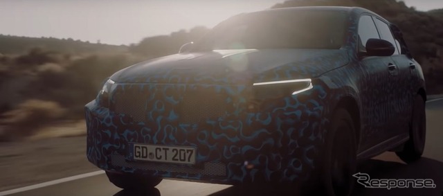メルセデスベンツ EQC の開発プロトタイプ車