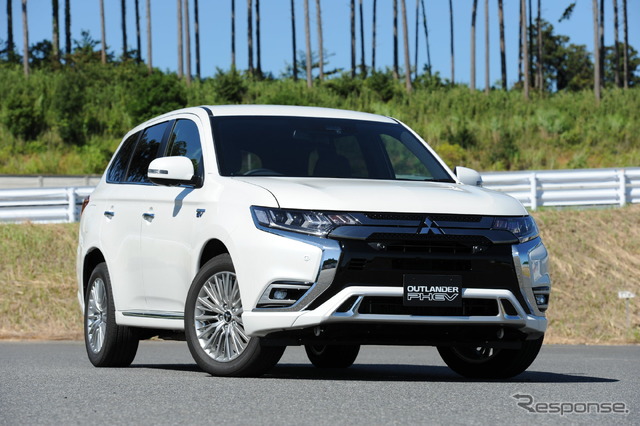 三菱 アウトランダー PHEV(プロトタイプ)