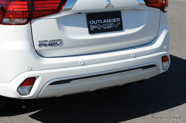 三菱 アウトランダー PHEV(プロトタイプ)
