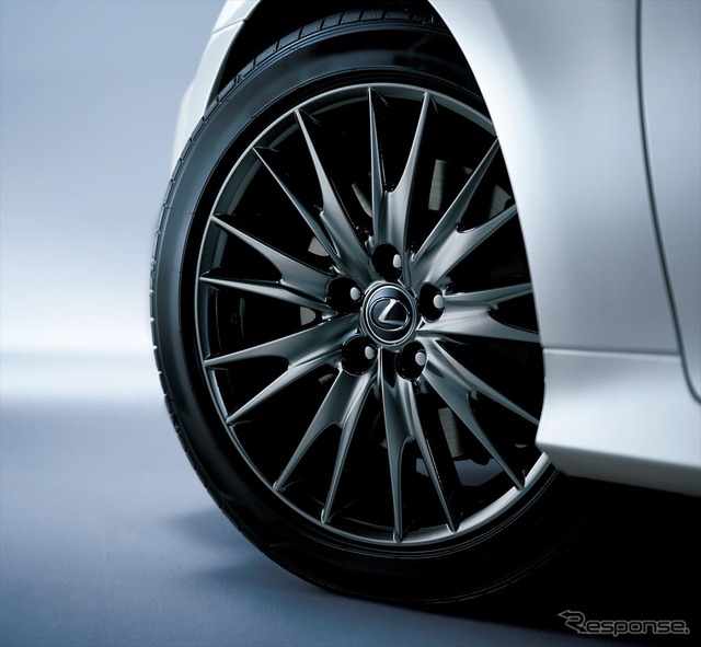レクサス GS 特別仕様車 235/45R18タイヤ&アルミホイール(特別仕様車専用スパッタリング塗装)