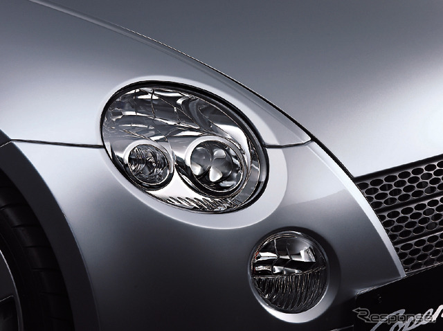 【東京ショー2001出品車】ダイハツ『COPEN』、2度目の展示は量産前提?
