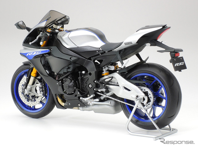 タミヤ ヤマハ YZF-R1M 1/12スケールモデル