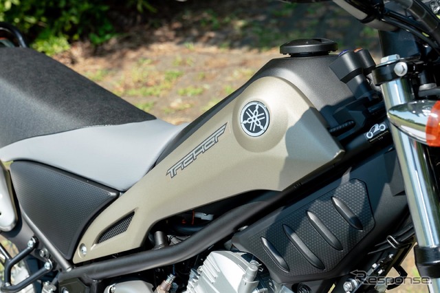 ヤマハ トリッカー XG250(マットブラック2)