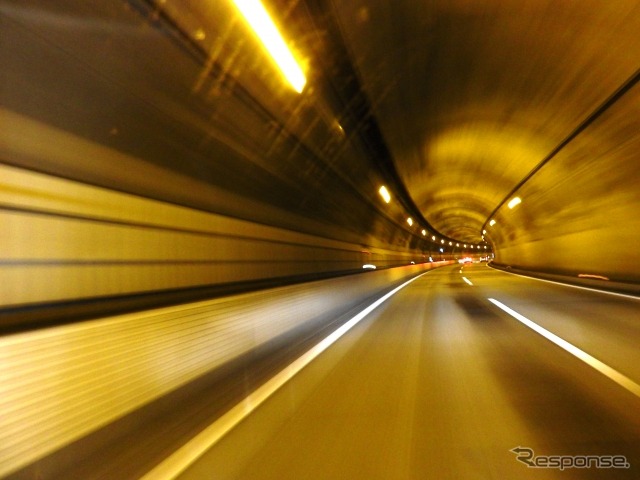 トンネル（イメージ）