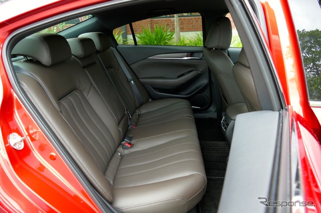 マツダ アテンザ セダン 改良新型(25S L Package)