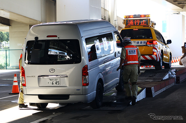 首都高速道路 緊急対応訓練（首都高速湾岸線 杉田出入口付近、9月5日）