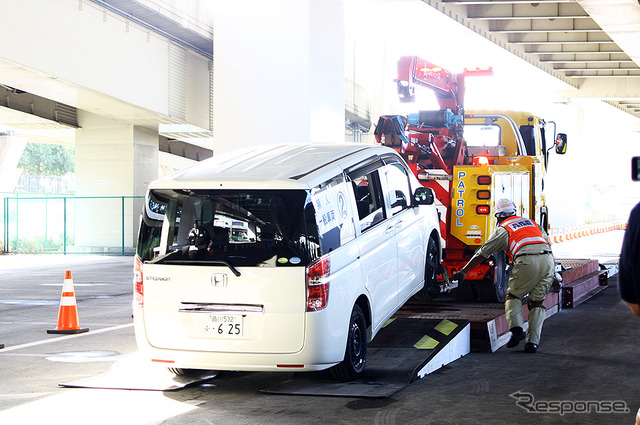 首都高速道路 緊急対応訓練(首都高速湾岸線 杉田出入口付近、9月5日)