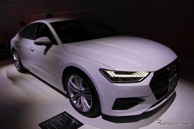 アウディ A7スポーツバック 新型 発表会