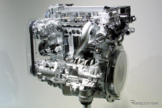 【東京ショー2001出品車】掛け値なしの最新、マツダ『NewI-4エンジン』