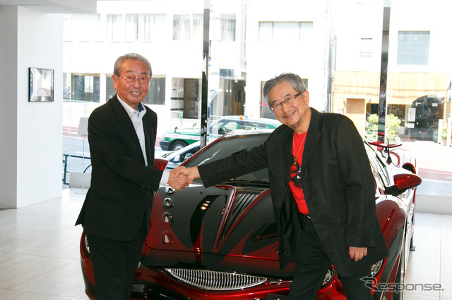 光岡進氏(左)、永井豪氏(右)