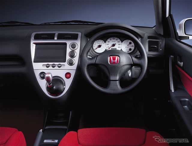 【東京ショー2001出品車】ようやく見られる!! ホンダ『シビック タイプR』
