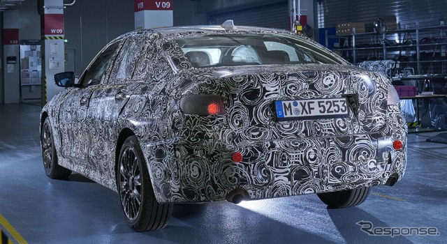 BMW 3シリーズ セダン次期型の開発プロトタイプ