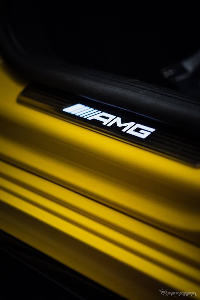 メルセデスAMG A35 のティザーイメージ