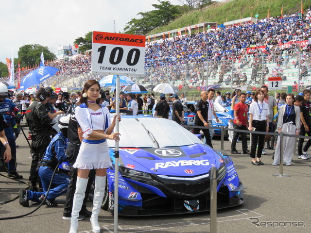 優勝した#100 NSX。