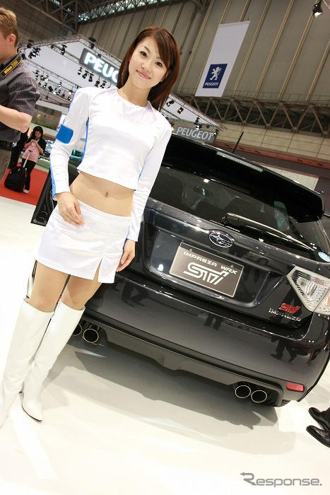 【東京モーターショー07】コンパニオン写真蔵…スバル その6