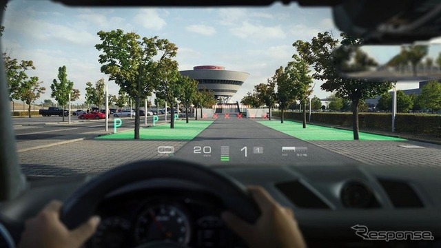 AR技術を導入するポルシェのヘッドアップディスプレイのイメージ