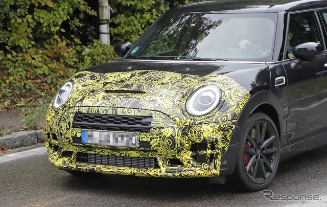 MINI クラブマン ジョンクーパーワークス（JCW）改良新型スクープ写真