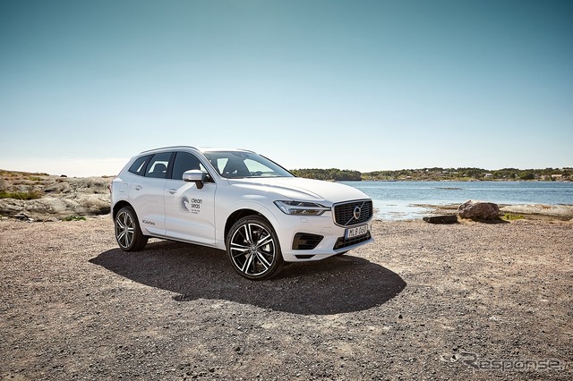 ボルボ XC60 新型のPHVの特別仕様車。新型車に使用するプラスチックの最低25％をリサイクル素材にする目標の可能性を検証するために製作された