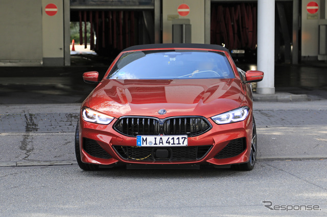 BMW 8シリーズカブリオレ(M850i)スクープ写真