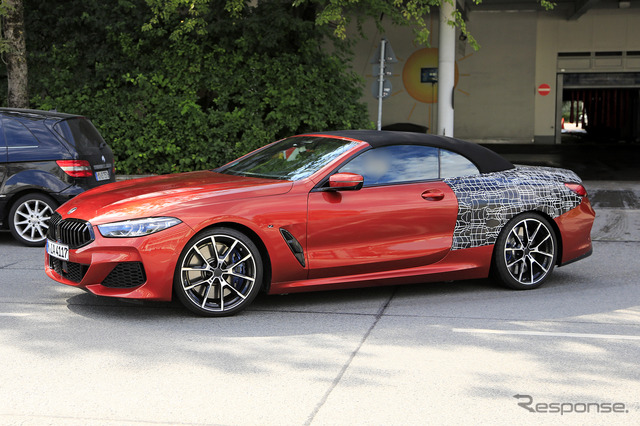 BMW 8シリーズカブリオレ(M850i)スクープ写真